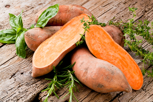 sweet potato adalah salah satu contoh makanan berserat